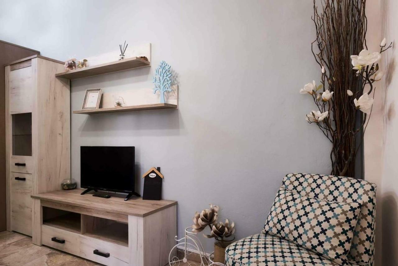 Kalyves Maisonette Bougainvillea Kültér fotó